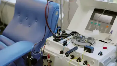 Dialysis Treatment - Types, Risks & Nutrition Tips